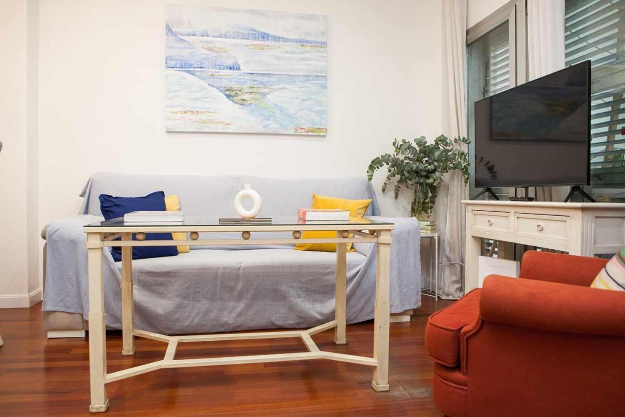 Charming Apartment With Pool And Garage Seville Luaran gambar