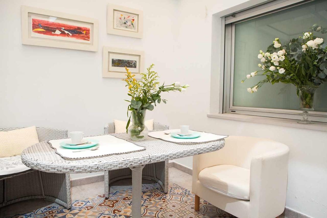 Charming Apartment With Pool And Garage Seville Luaran gambar