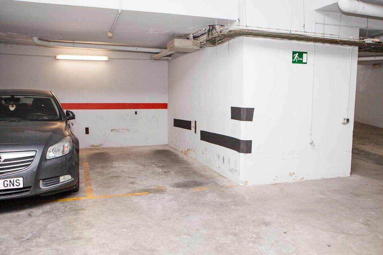Charming Apartment With Pool And Garage Seville Luaran gambar